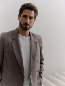 Kevin Trapp co-created by ABOUT YOU_SS2024_Drop 1_Campaign Shot_19