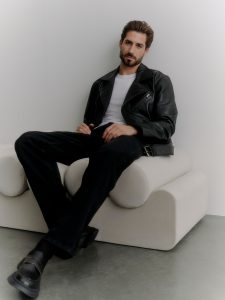 Kevin Trapp co-created by ABOUT YOU_SS2024_Drop 1_Campaign Shot_30
