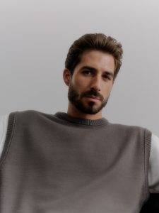 Kevin Trapp co-created by ABOUT YOU_SS2024_Drop 1_Campaign Shot_36